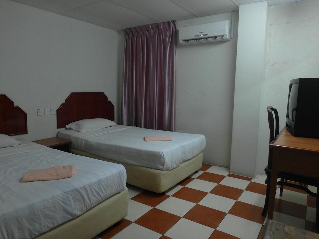 Silverwood Inn Miri Habitación foto
